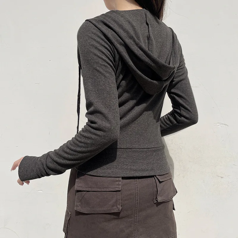Basic Hooded Pocket Sweatshirt - Image 4